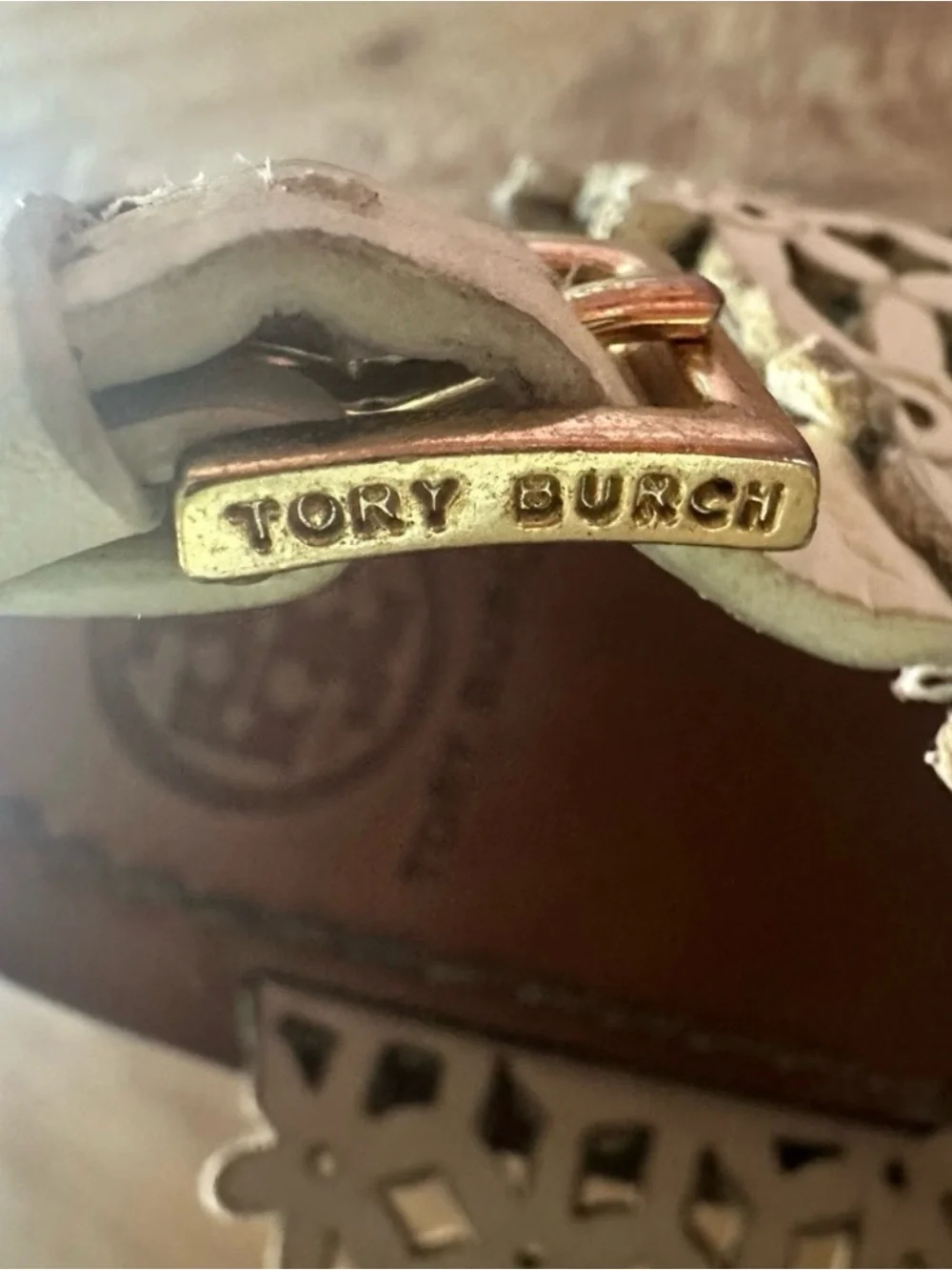 Tory Burch Daisy Leather Preforated Open Toe Platform Wedges Sandals | Size: 10M